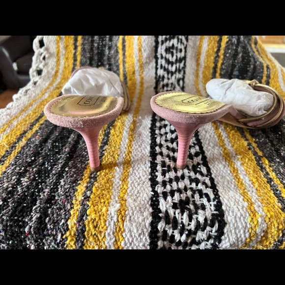 Coach Pink Sandals size 8.5 - Picture 8 of 10